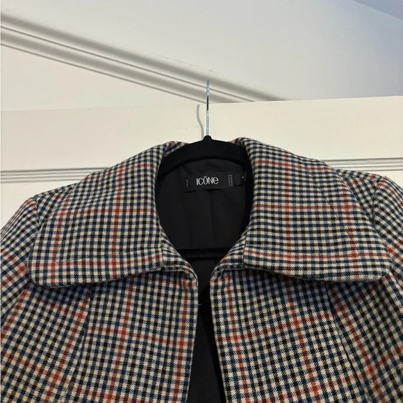 Simons Checkered Blazer - Picture 2 of 3